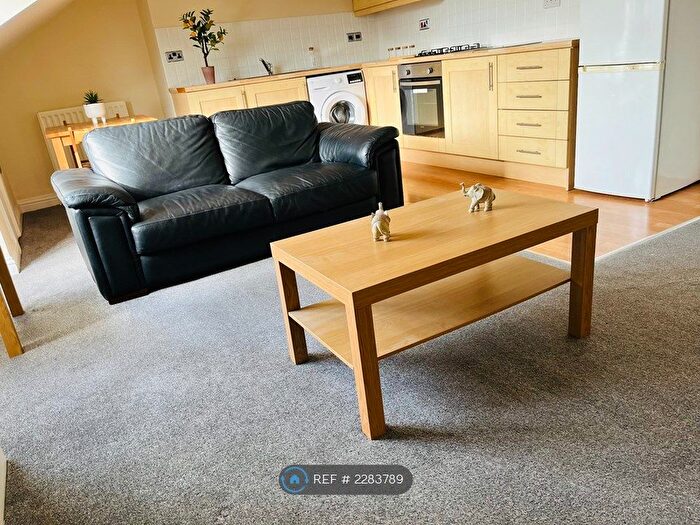 1 Bedroom Flat To Rent In Argyle Square, Sunderland, SR2