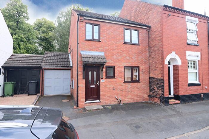 3 Bedroom Detached House For Sale In Brook Street, Kidderminster, DY11