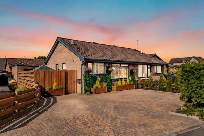 2 Bedroom Semi-Detached Bungalow For Sale In Barlaw Gardens, Armadale, EH48