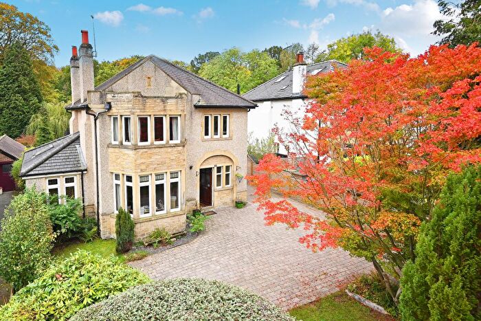 4 Bedroom Detached House For Sale In Rayleigh Road, Harrogate, HG2