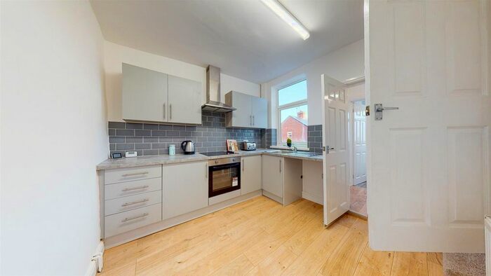 3 Bedroom Terraced House To Rent In Sunderland Terrace, Barnsley S70