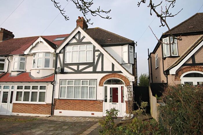 3 Bedroom End Of Terrace House For Sale In Glanfield Road, Beckenham, BR3