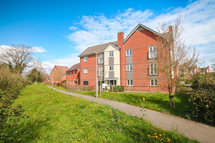 1 Bedroom Flat For Sale In Fullbrook Avenue, Spencers Wood, Reading, RG7