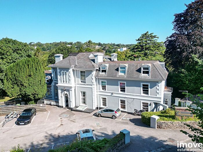 2 Bedroom Flat For Sale In Ronceval, Higher Erith Road, Torquay, TQ1