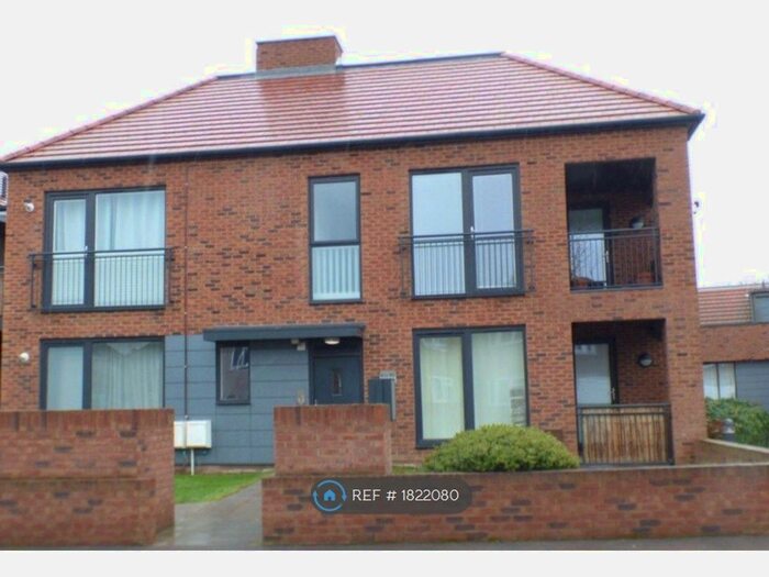 2 Bedroom Flat To Rent In Woodfield Park Road, Emsworth, PO10