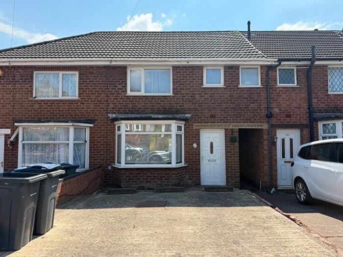 3 Bedroom Semi-Detached House To Rent In Dorrington Road, Great Barr, B42