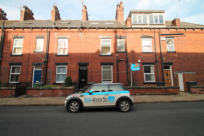 4 Bedroom Terraced House To Rent In Park Crescent, Armley, Leeds, West Yorkshire, LS12