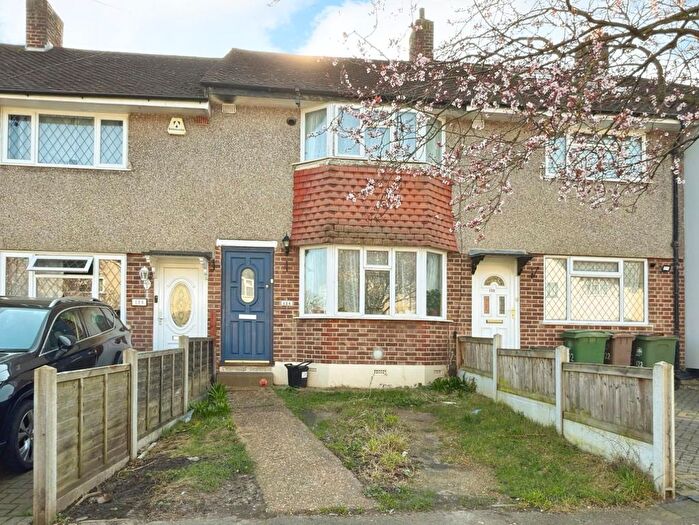 2 Bedroom Terraced House To Rent In Buckhurst Avenue, Carshalton, SM5