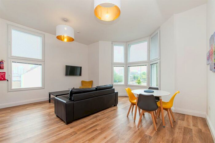 2 Bedroom Apartment To Rent In Osborne Terrace, Jesmond, Newcastle Upon Tyne, NE2