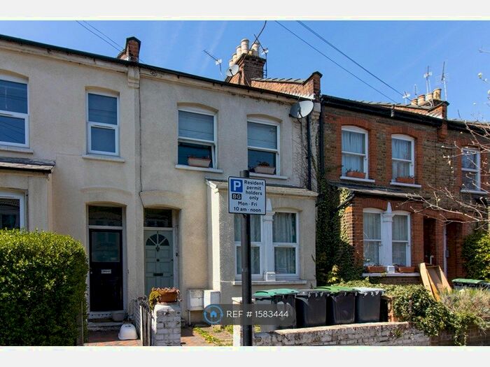 1 Bedroom Flat To Rent In Marlborough Road, London, N22