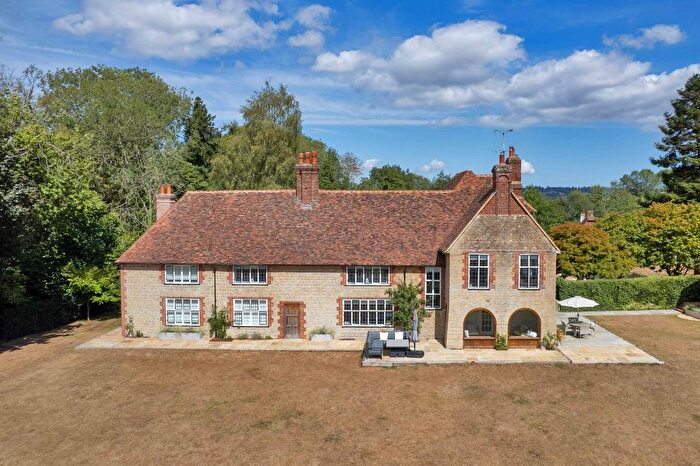 6 Bedroom Detached House For Sale In Fairbourne Lane, Harrietsham, Maidstone, Kent, ME17