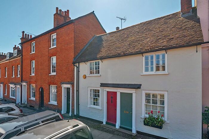 2 Bedroom Terraced House For Sale In Castle Street, Farnham, GU9