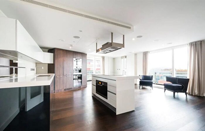 3 Bedroom Flat For Sale In Apartment, Moore House, Gatliff Road, London, London, SW1W