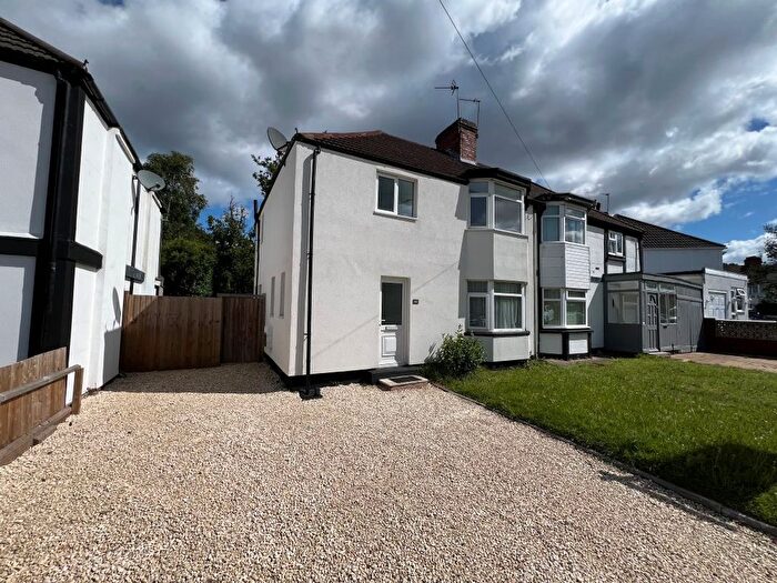 3 Bedroom Semi Detached House For Sale In Coalway Road, Wolverhampton, WV3