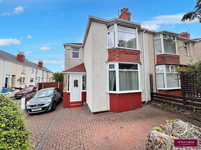3 Bedroom Semi-Detached House For Sale In Eden Avenue, Prestatyn, Denbighshire, LL19
