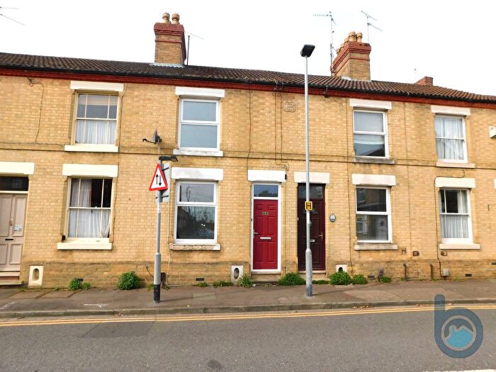 2 Bedroom Terraced House To Rent In Aldermans Drive, Peterborough, PE3