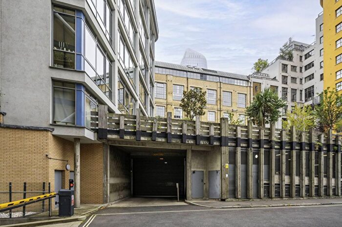 Garage / Parking For Sale In Hopton Street, Southwark, London, SE1