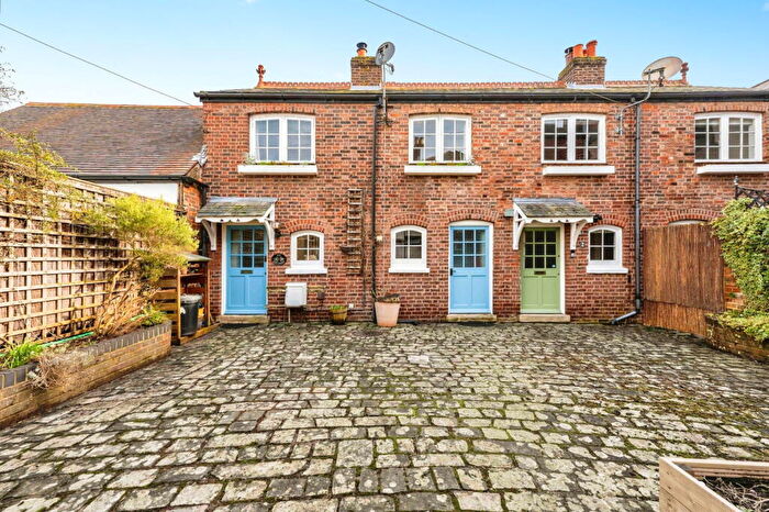 2 Bedroom Semi-Detached House For Sale In Ivy Cottages, Grove Road South, Southsea, PO5