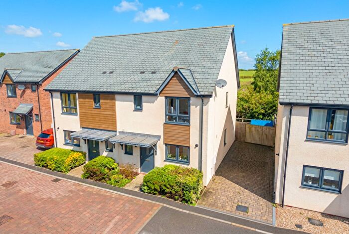 3 Bedroom Semi-Detached House For Sale In Sanders Lea, Cheriton Fitzpaine, EX17