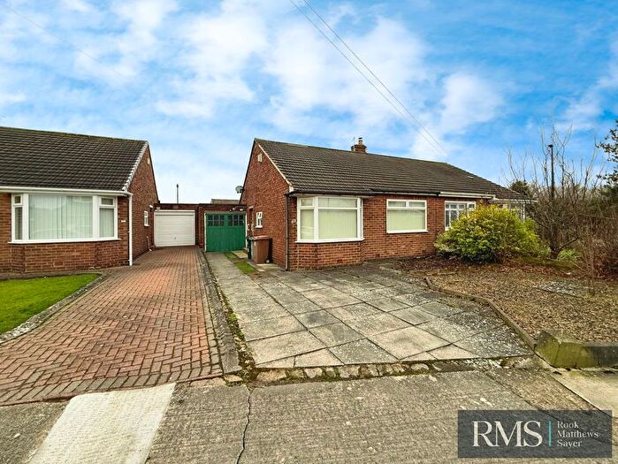 2 Bedroom Bungalow For Sale In Canterbury Way, Newcastle Upon Tyne, NE13