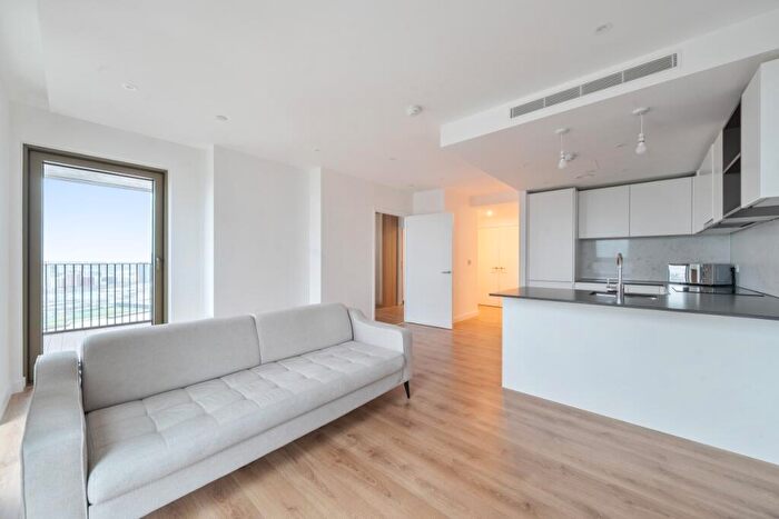 1 Bedroom Flat For Sale In One Thames Quay Marsh Wall, E14