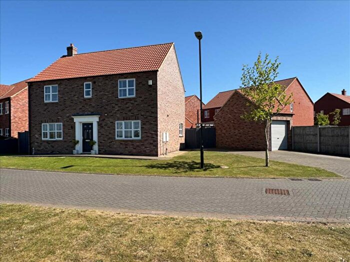 4 Bedroom Detached House For Sale In Walnut Lane, Laceby, Grimsby, DN37