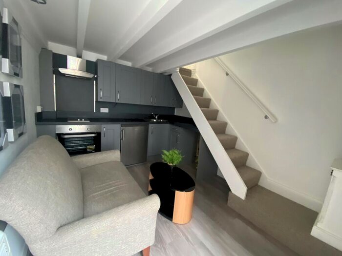 Studio To Rent In Burleigh Mews, Friar Gate, DE1