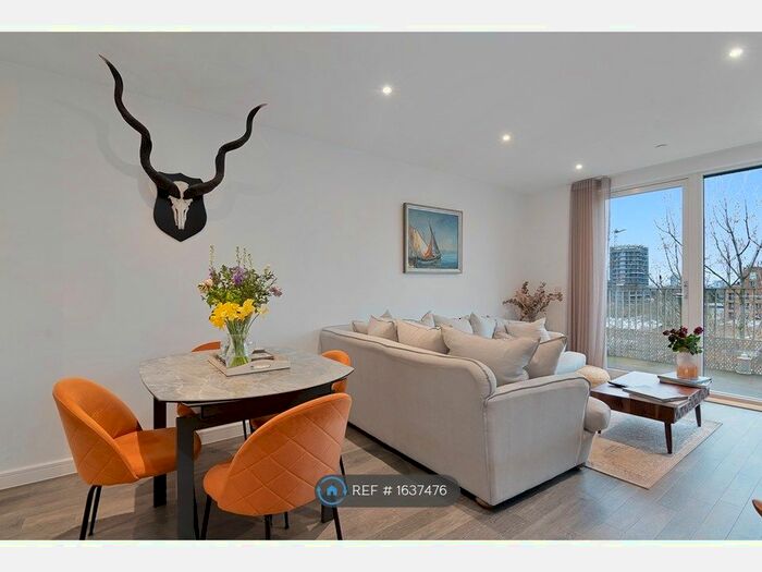 2 Bedroom Flat To Rent In Corbet Gardens, London, W3