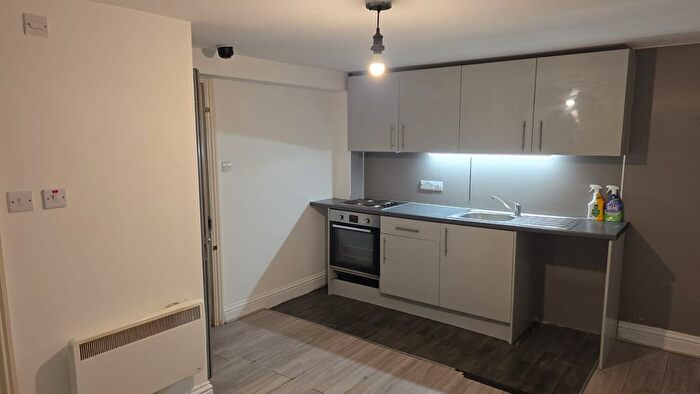 Studio To Rent In Terrace Gravesend, Kent, DA12