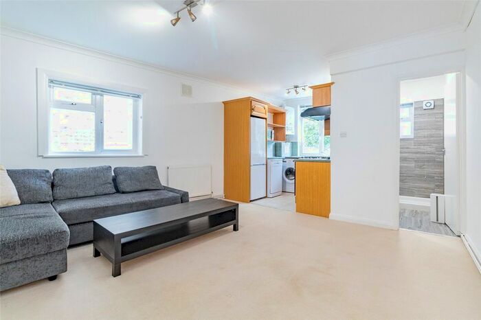 1 Bedroom Flat To Rent In St Stephens Avenue, London, W12
