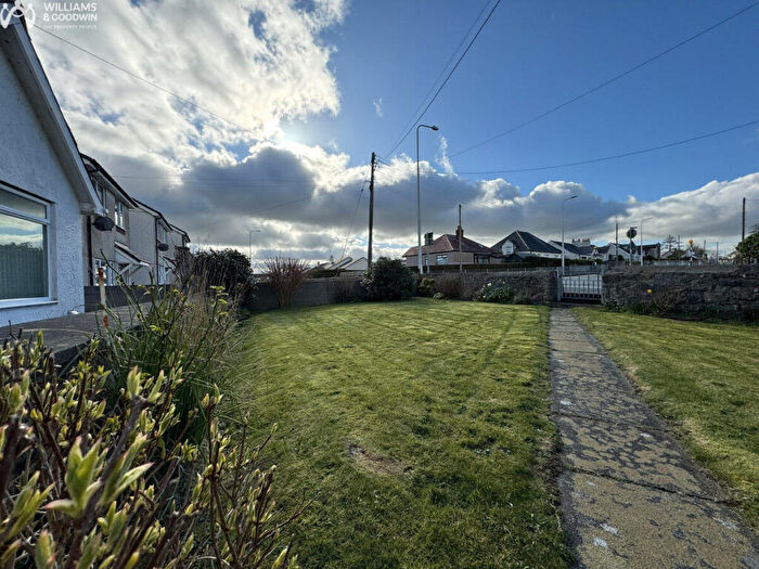 2 Bedroom Detached Bungalow For Sale In Ffordd Cildwrn, Llangefni, Anglesey, LL77