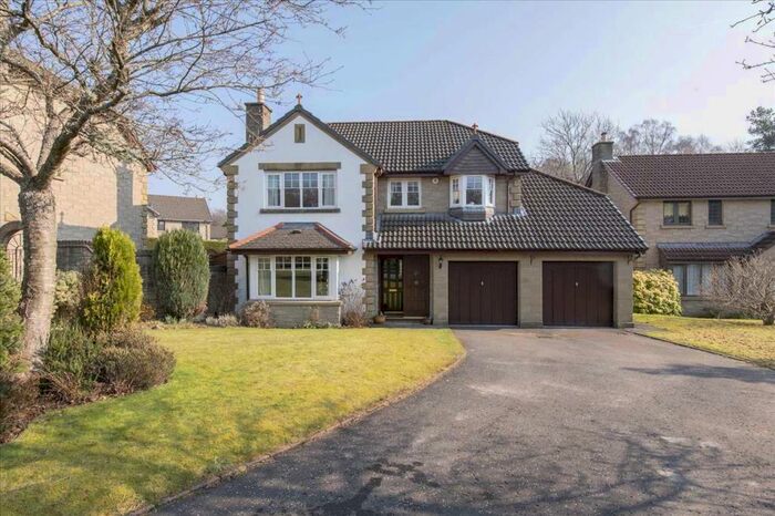 4 Bedroom Detached House For Sale In Bryanston Drive, Dollar, FK14