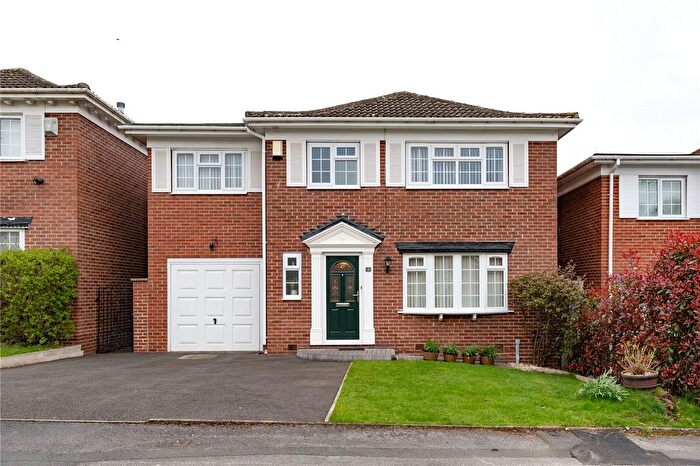 4 Bedroom Detached House For Sale In Oakwood Garth, Oakwood, Leeds, LS8