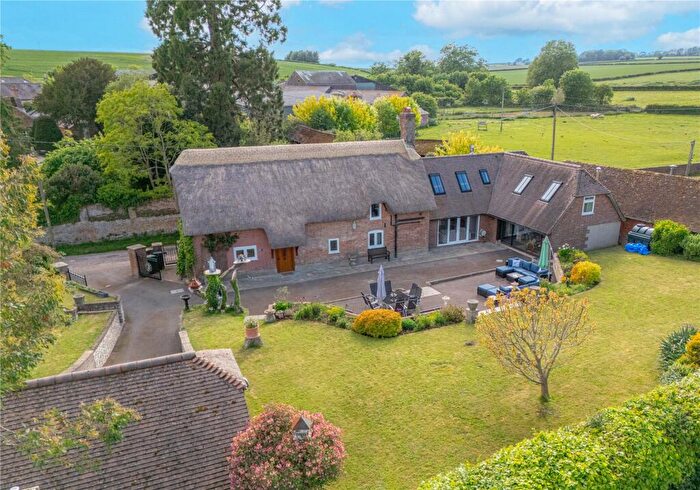 3 Bedroom Link Detached House For Sale In Blandford, Dorset, DT11