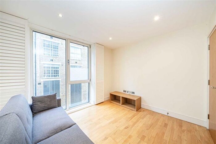 1 Bedroom Flat For Sale In Lett Road, London, SW9