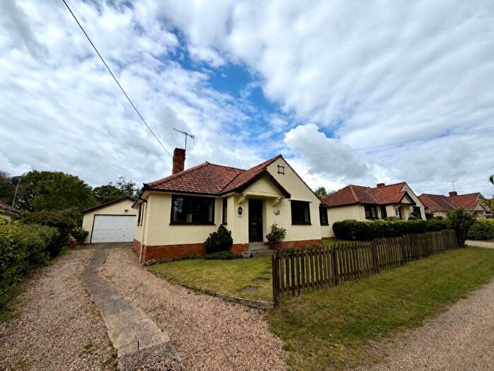 3 Bedroom Detached Bungalow For Sale In Culvercote, Glemham Road, Sweffling, Saxmundham, Suffolk, IP17