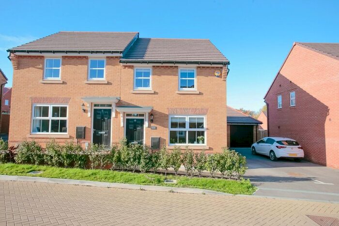 3 Bedroom Terraced House To Rent In Spring Lane, Didcot, OX11