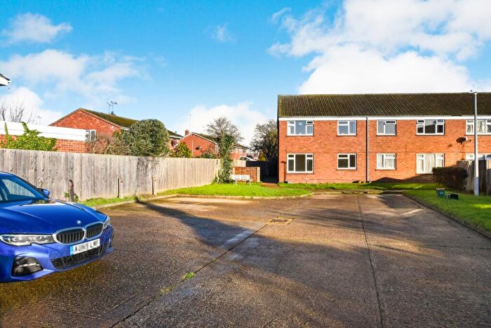 1 Bedroom Flat For Sale In Heywood Court, Heywood Way, Heybridge, CM9