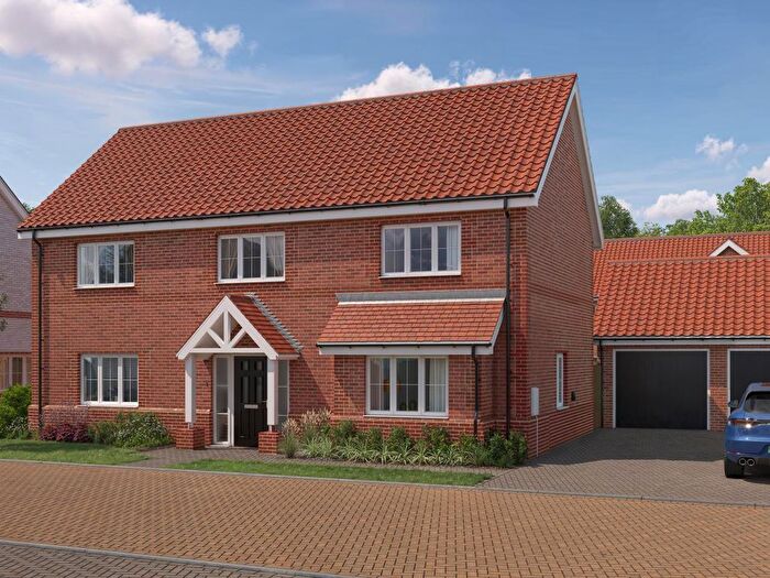 5 Bedroom Detached House For Sale In Halesworth Road, Reydon, IP18