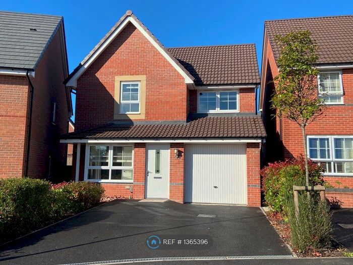 3 Bedroom Semi-Detached House To Rent In Hornbeam Close, Edwalton, Nottingham, NG12