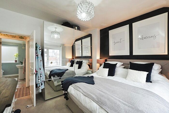 2 Bedroom Semi-Detached House For Sale In Stainforth Street, Mansfield, NG19