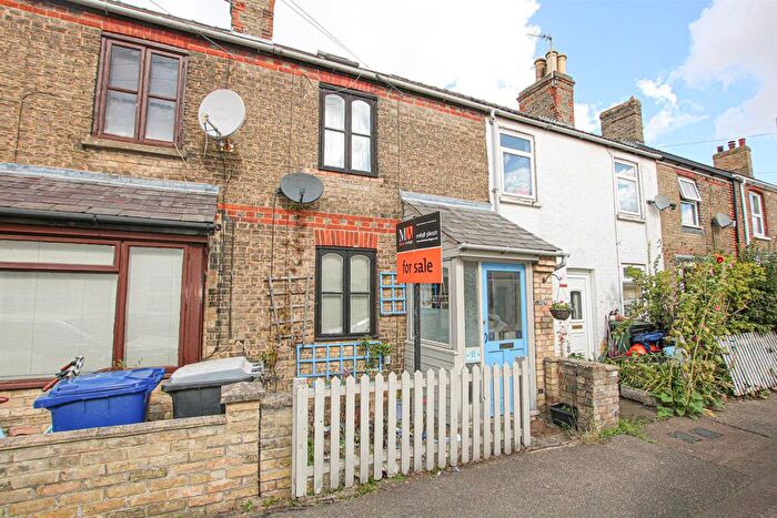 3 Bedroom Terraced House For Sale In Field Terrace Road, Newmarket, CB8