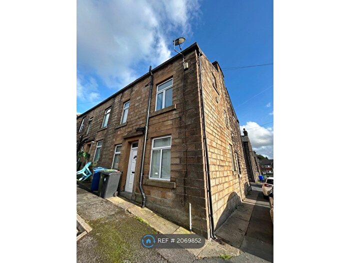 3 Bedroom Terraced House To Rent In Russell Street, Bacup, OL13