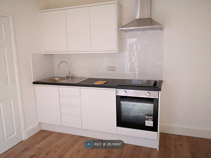 1 Bedroom Flat To Rent In York Road, Guildford, GU1