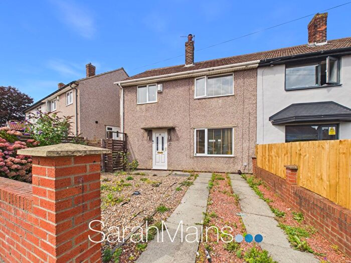 3 Bedroom Semi Detached House For Sale In Heugh Hill, Springwell Village, NE9