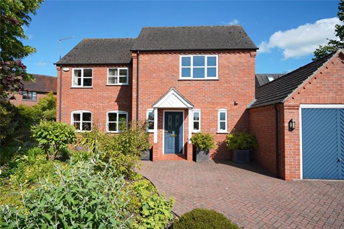 4 Bedroom Detached House For Sale In Woodville Road, Hartshorne, Swadlincote, Derbyshire, DE11