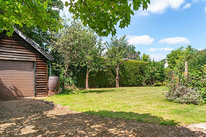 4 Bedroom Detached House For Sale In Oval Way, Gerrards Cross, SL9