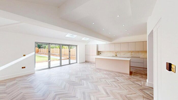 3 Bedroom Semi Detached House For Sale In Newbrook Road, Atherton, M46