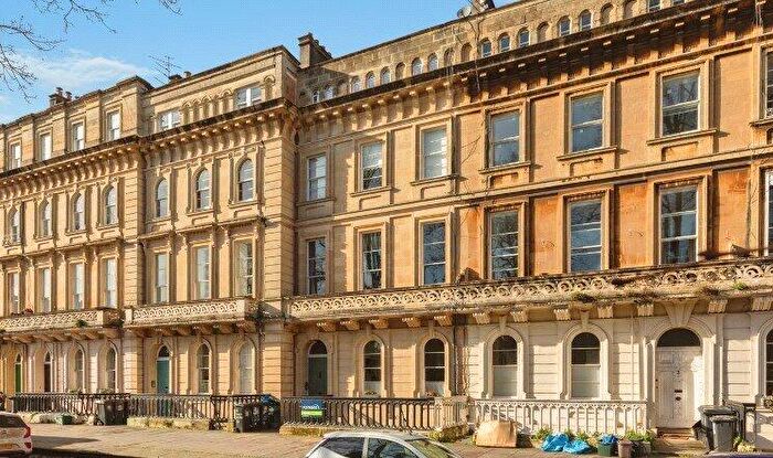 2 Bedroom Flat To Rent In Victoria Square, Bristol, BS8