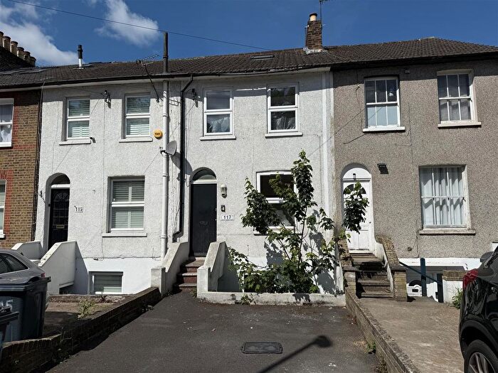 4 Bedroom Property To Rent In Lansdowne Road, Croydon, CR0